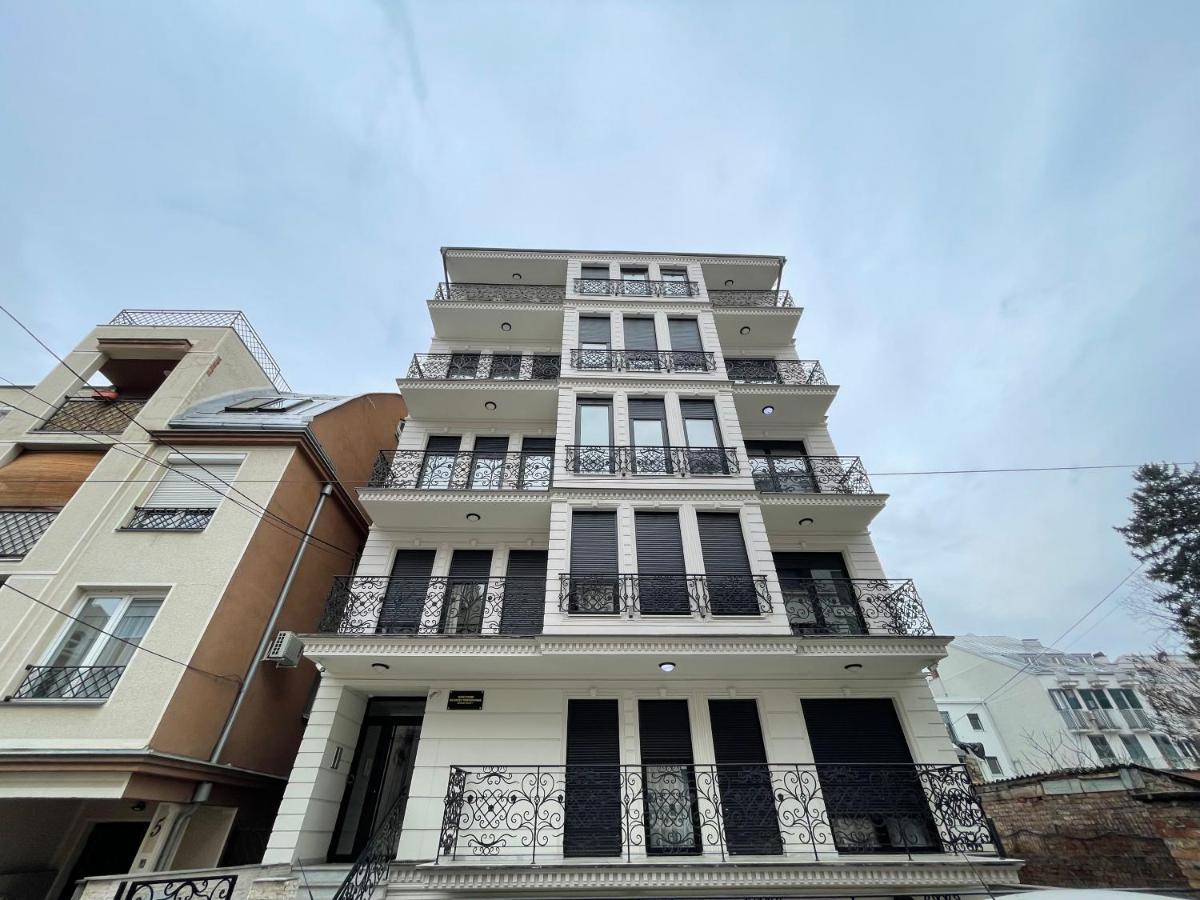 Empire Queen Apartments Belgrade Luaran gambar