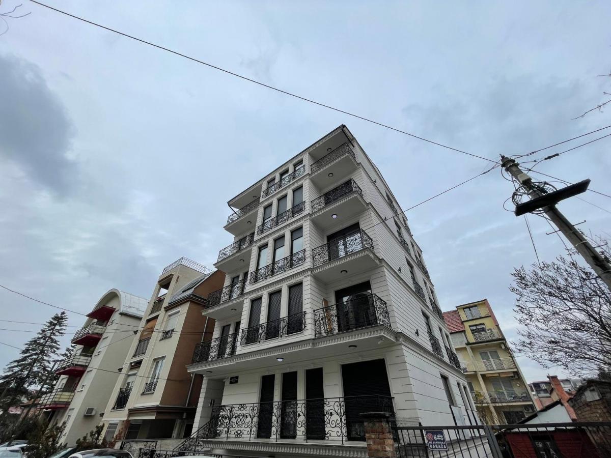 Empire Queen Apartments Belgrade Luaran gambar