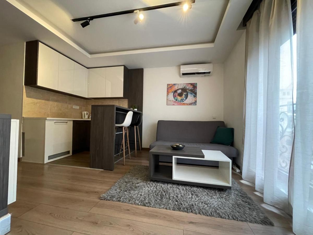 Empire Queen Apartments Belgrade Luaran gambar