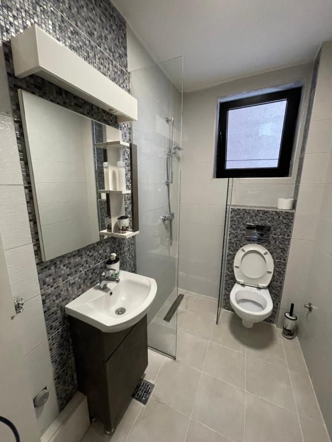 Empire Queen Apartments Belgrade Bilik gambar