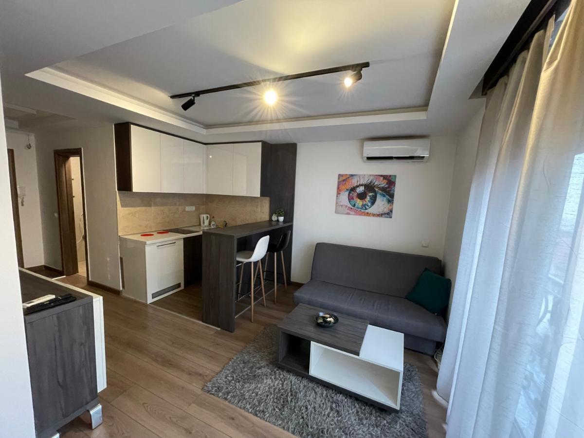 Empire Queen Apartments Belgrade Luaran gambar