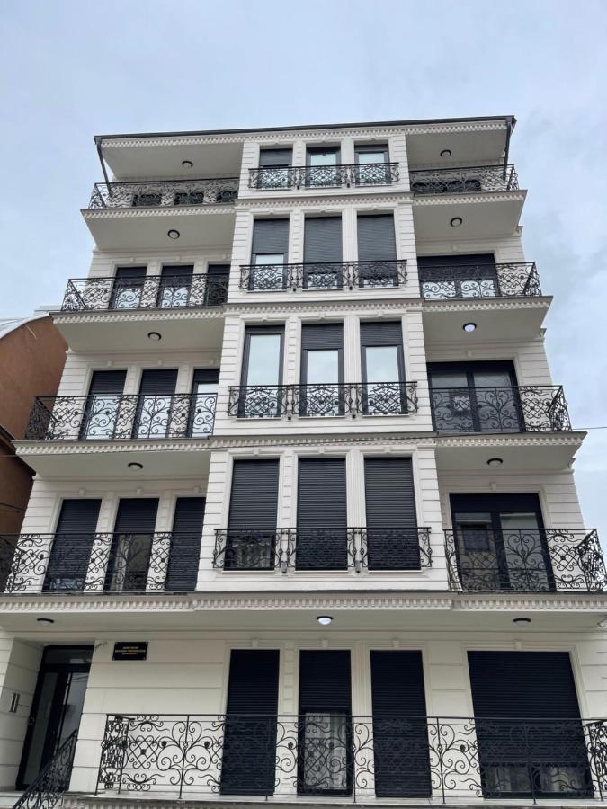 Empire Queen Apartments Belgrade Luaran gambar