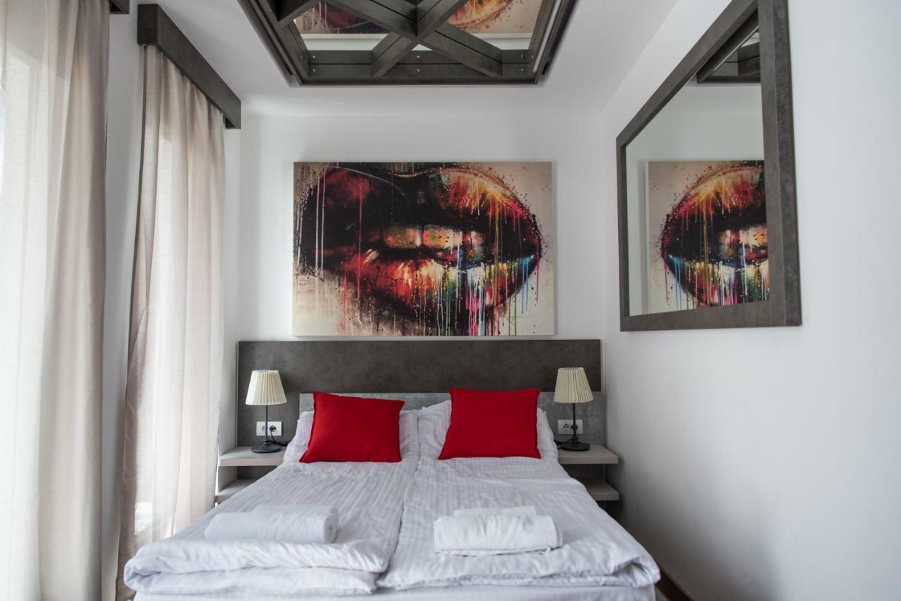 Empire Queen Apartments Belgrade Luaran gambar