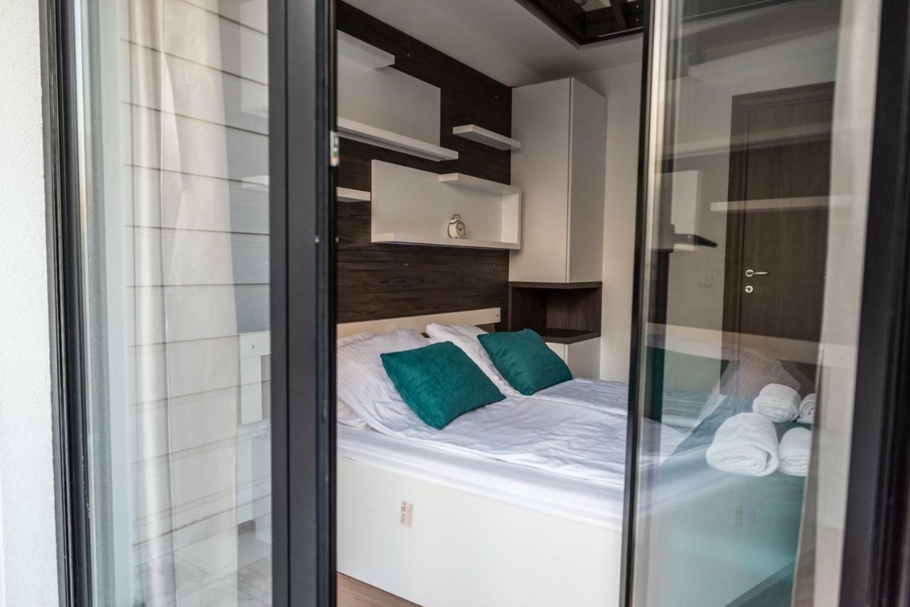 Empire Queen Apartments Belgrade Luaran gambar