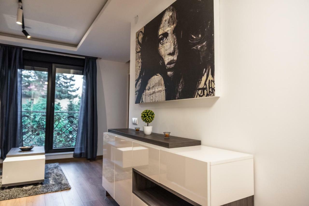Empire Queen Apartments Belgrade Luaran gambar