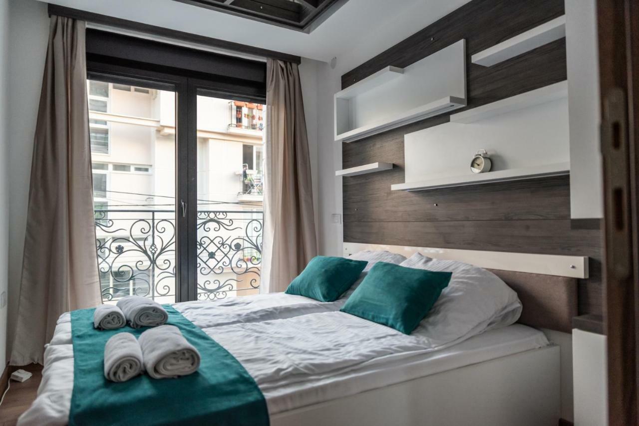 Empire Queen Apartments Belgrade Luaran gambar